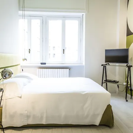 Brera In San Babila Lägenhet