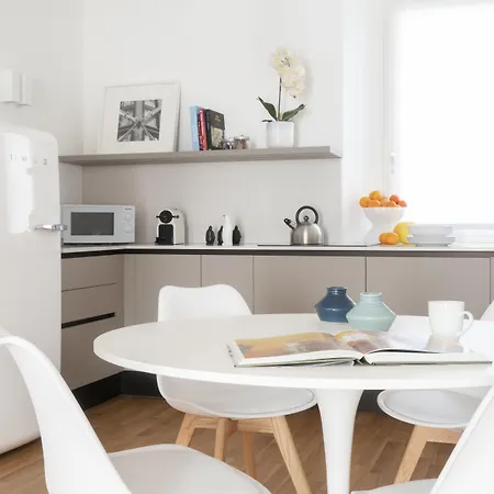 Lägenhet Brera In San Babila Milano