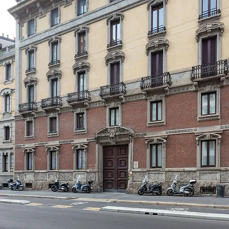 Lägenhet Brera In San Babila *