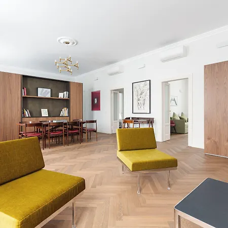 Lägenhet Brera In San Babila *